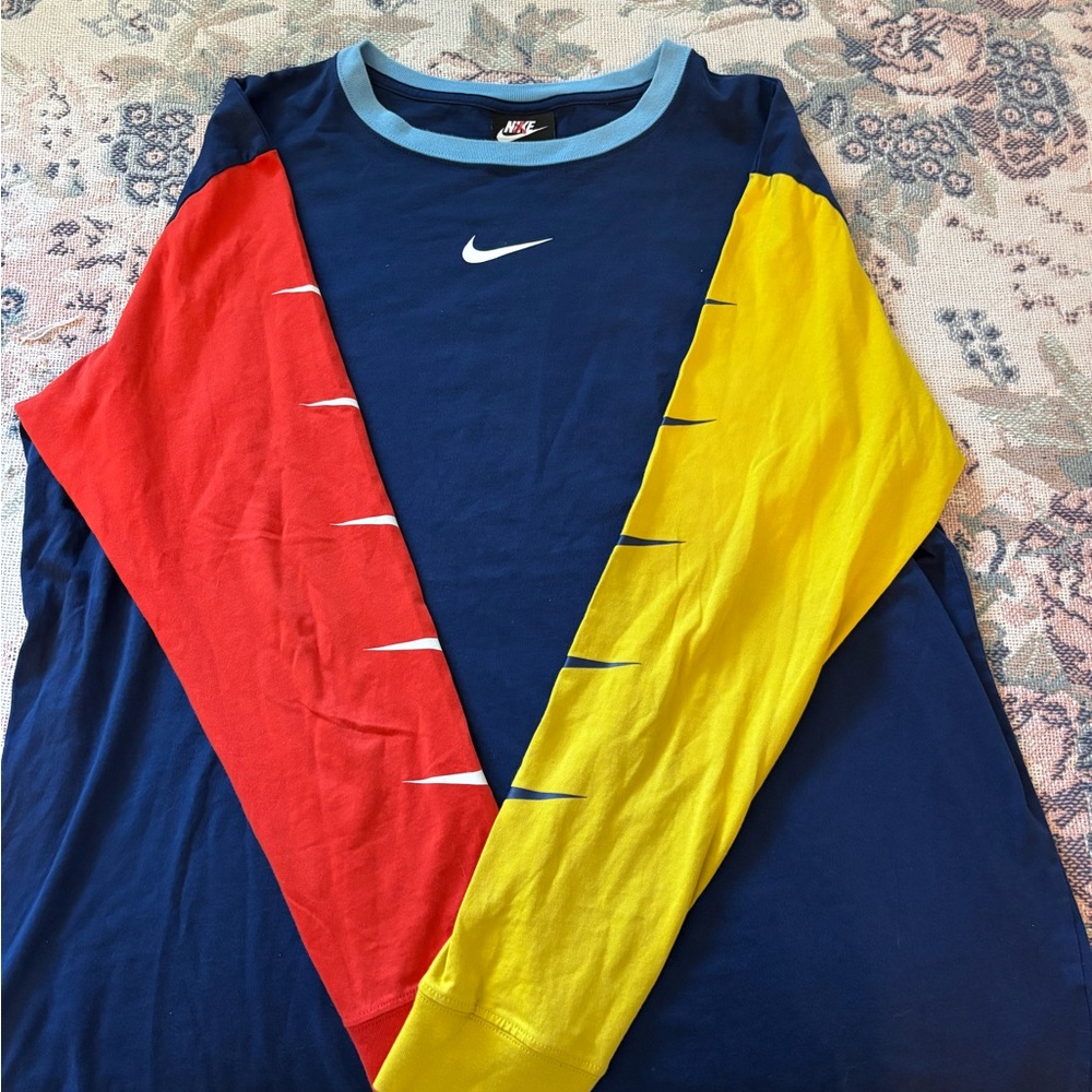 Nike Blue and Light Blue Crew Neck Shirt